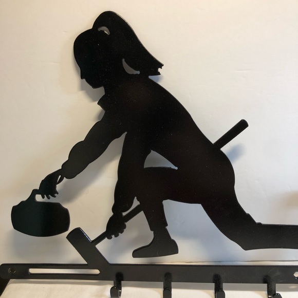 Metal Girls Curling Medal Holder 24” long, 10 hooks to hang medals - Picture 3 of 9